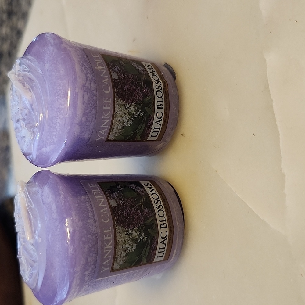 Yankee Candle Lilac Blossom 2 Votive Candles New